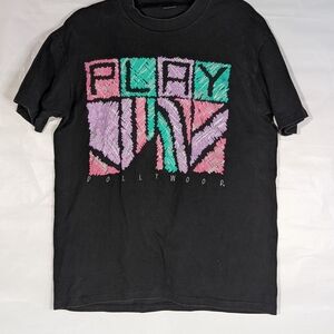 Vintage Dollywood Black Graphic T-Shirt with Play Design Single Stitch No Tag